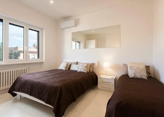 Apartment Vatican 307 Rome