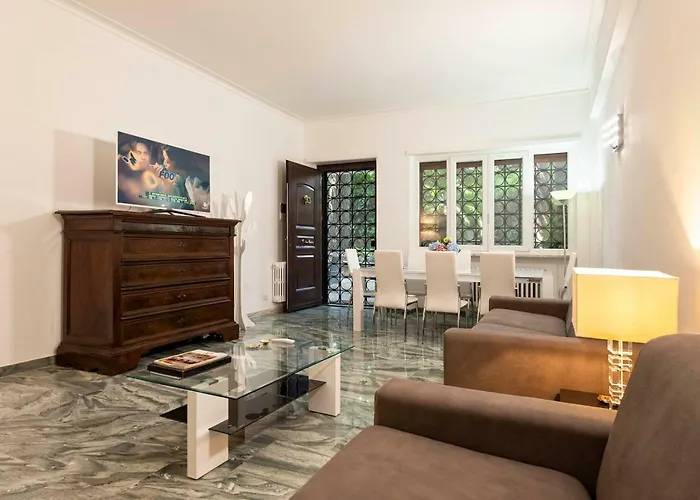 Apartment Vatican 307
